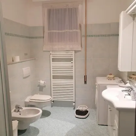 Appartamento Chiaralice/home: 10 Min Mare - 5 Min Centro Chiavari